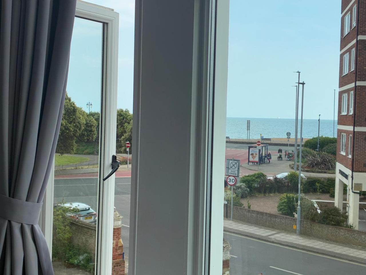 Inn By The Sea, Portsmouth, Parking Ev 22Kw Available Exterior foto